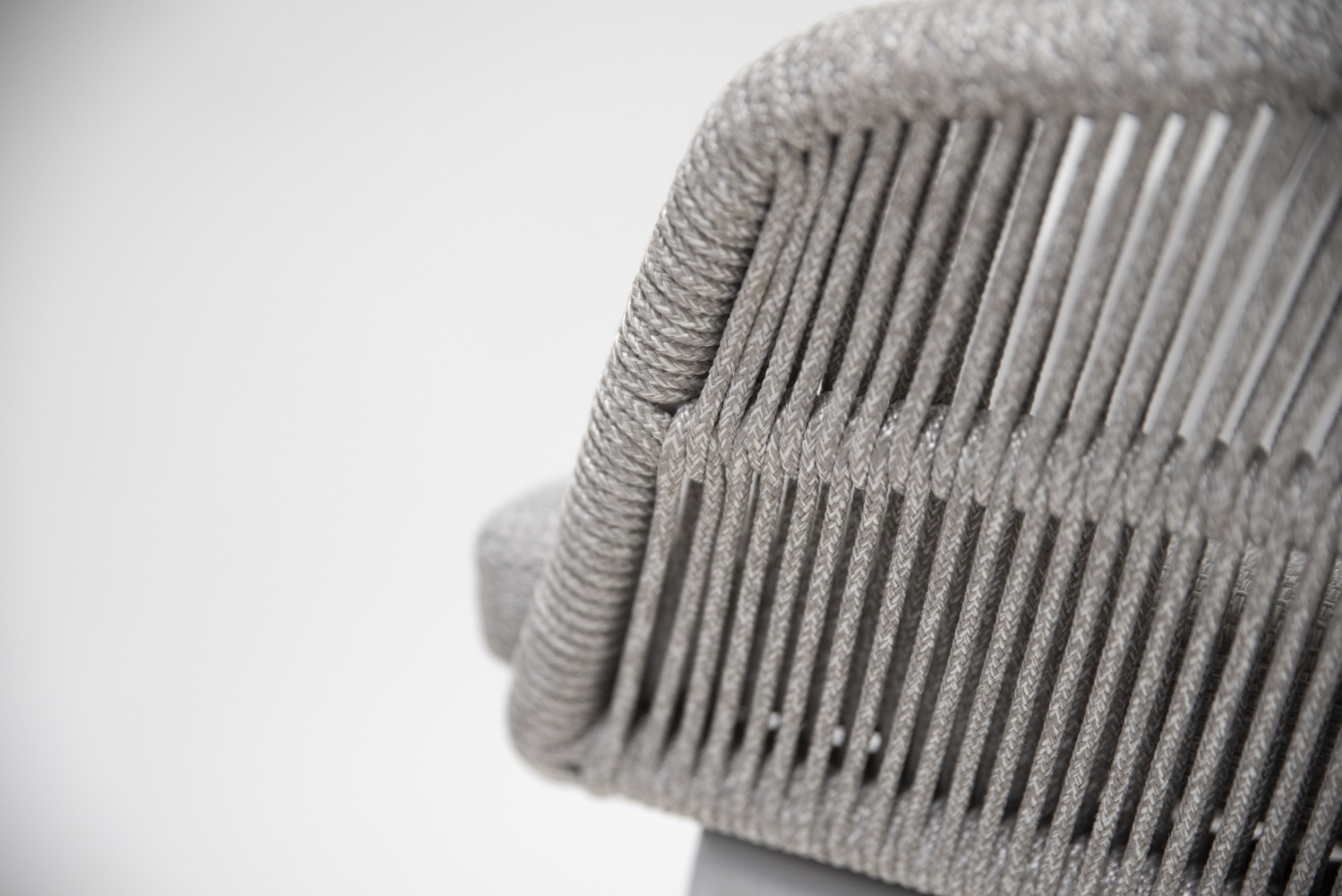 Valencia_dining_chair_frozen_rope_-detail_012.jpg
